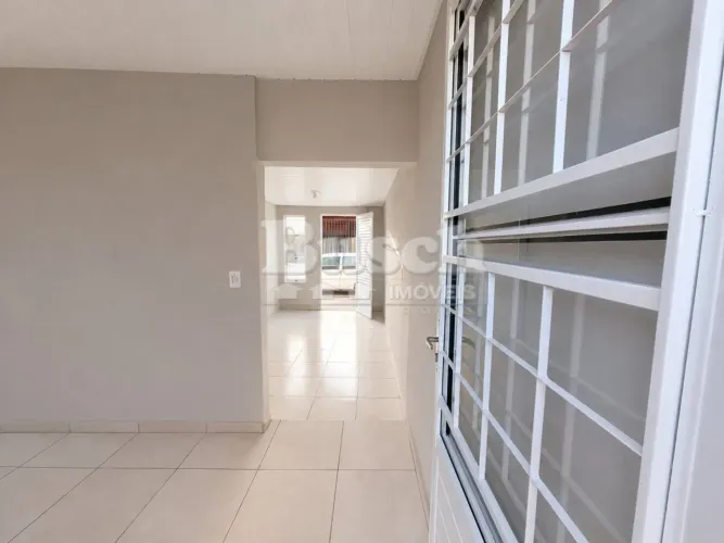 CASA TÉRREA À VENDA OU LOCAÇÃO SANTA CÂNDIDA