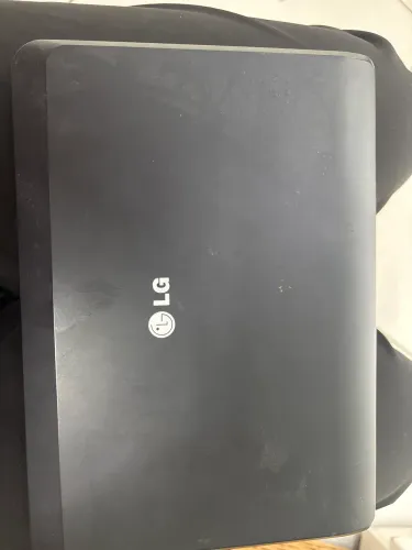 Leptop LG
