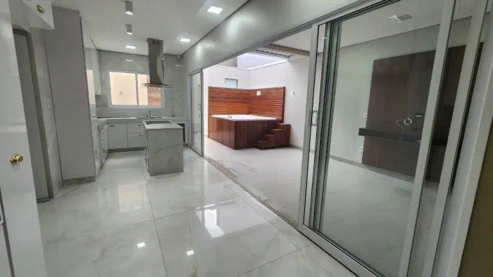 Proximo aeroporto /4 quartos /espaço gourmet/ Spar
