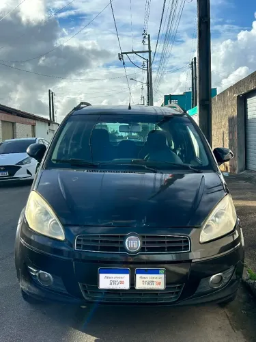 Fiat Idea Attractive 1.4 Fire Flex 8V 5P 2013