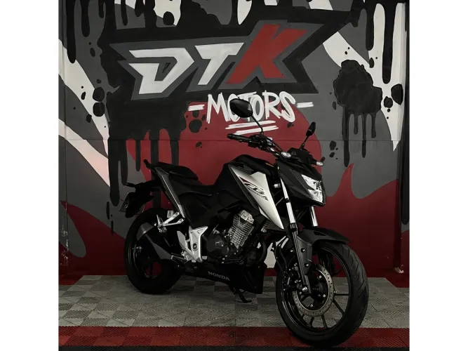 Honda Cb 300f twister cbs 2026
