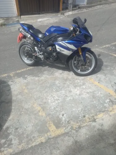 R1 2012