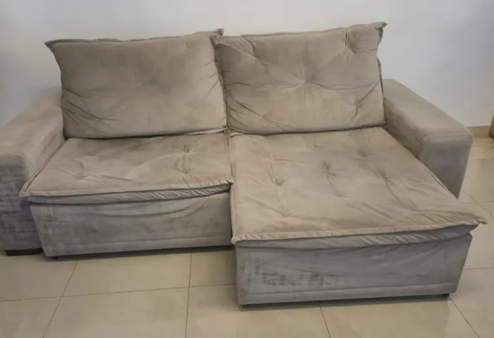 Sofá retrátil
