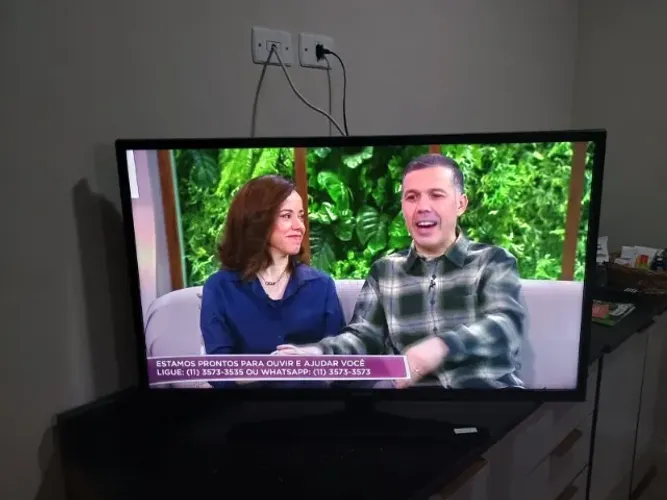 TV LED Samsung 39" excelente estado conservação