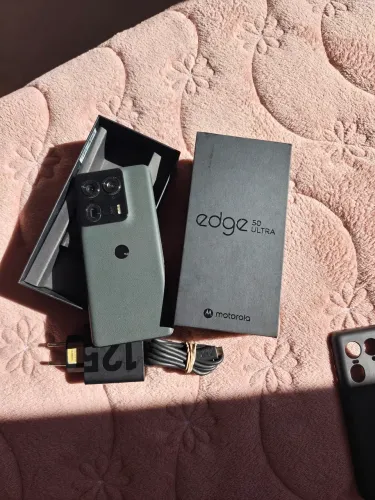 Celular Edge 50 ultra 512gb
