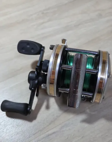 Carretilha Abu Garcia 5501 CL3 Made in Sweden Usada
