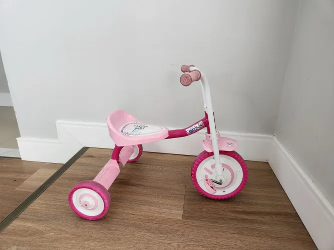 Vendo Triciclo infantil R$70,00