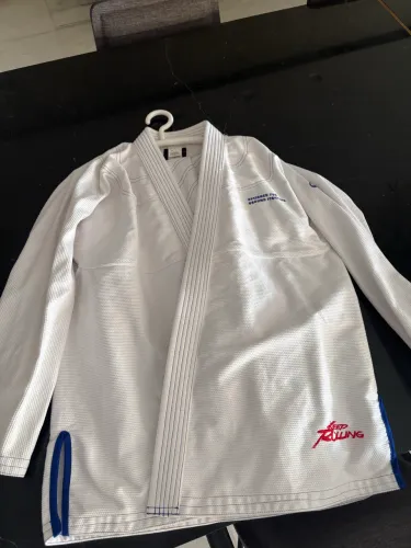 Kimono JiuJitsu completo A3 NUNCA UTILIZADO