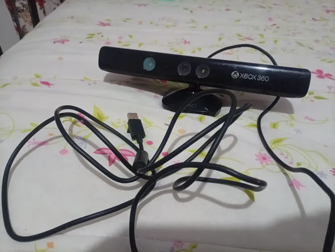 Vendo Kinect ou troco por jogos do xbox 360