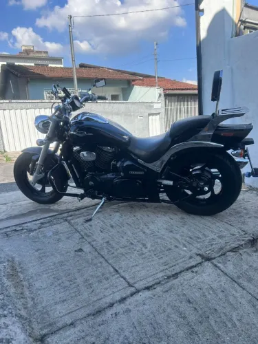 Vendo Boulevard M-800 ano 2009 com 37000 km.