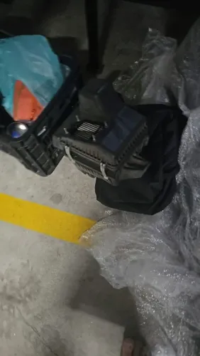 Peças de tr4 - pneu, parabarro, caixa de filtro de ar, bagagito e  mais