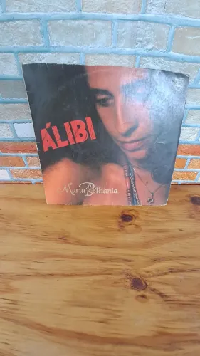 Somente a capa do vinil álibi