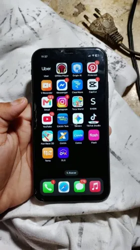 Troco iPhone XR em outro ele tá tudo certo 
