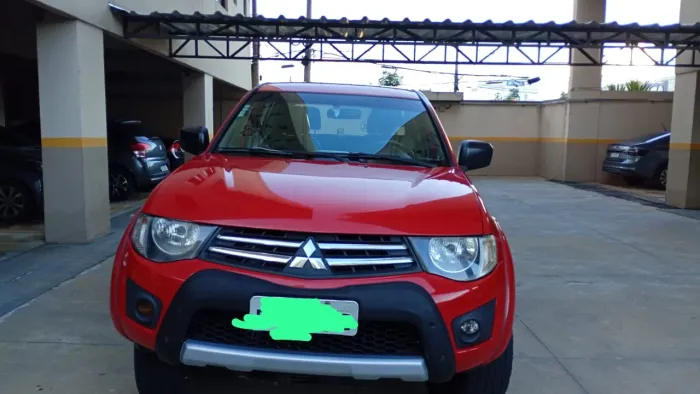 Mitsubishi L200 Triton HLS 2.4 Flex 16V CD Mec. 2016