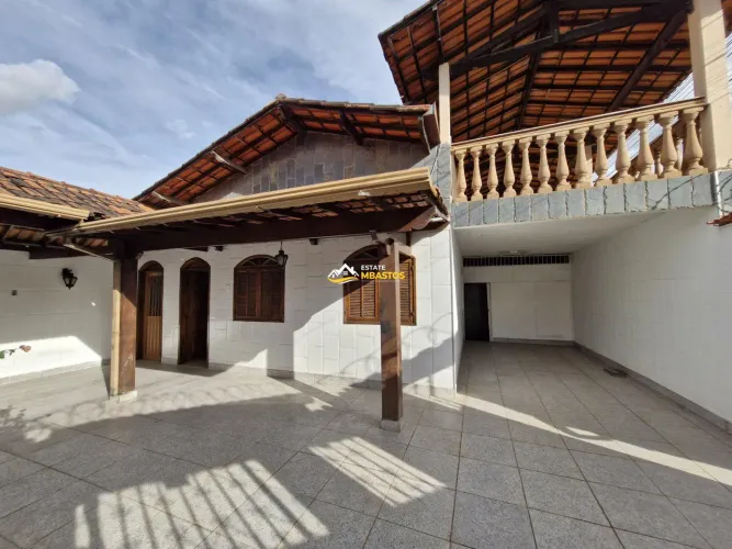 Casa Colonial 3 quartos com Habite-se no Conjunto Celso Machado BH Ref.:22534