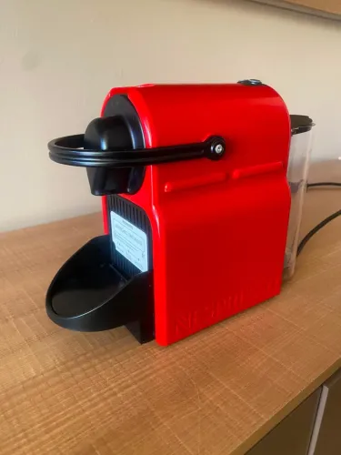 Vendo Cafeteira Nespresso