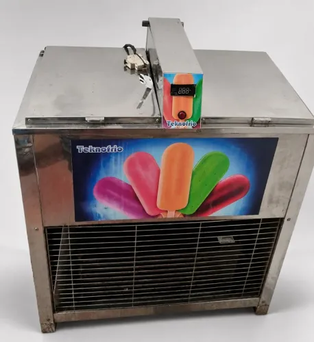 MÁQUINA TEKNOFRIO DE PICOLÉ E PALETA ITALIANA (TROCA E VENDA)