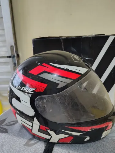 Capacete Usado. R$85,00