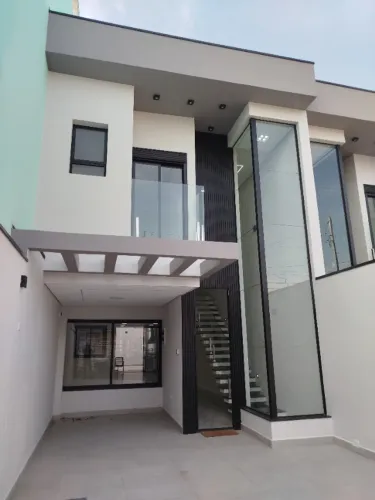 Sobrado Novo com 3 suítes à venda na Vila Alzira, Santo André