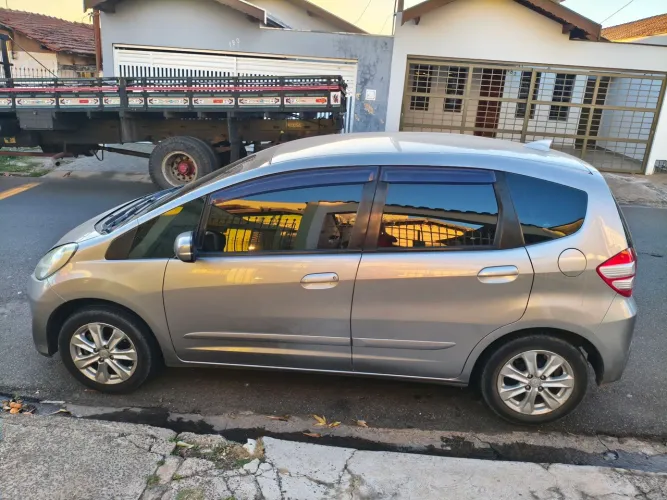 Honda Fit LX 1.4/ 1.4 Flex 8v/16v 5P Mec. 2013