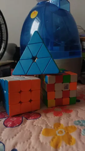 Kit cubos mágicos 