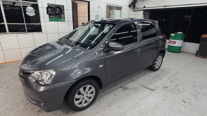 Toyota Etios X 1.3 Flex 16V 5P Mec. 2015