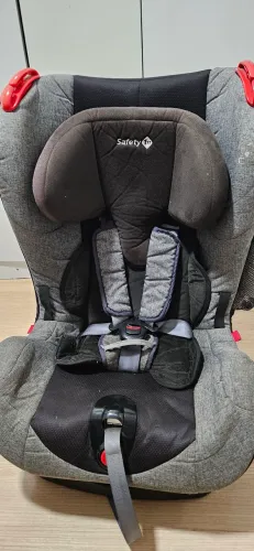 Cadeirinha de bebê / bebê conforto - safety 1st