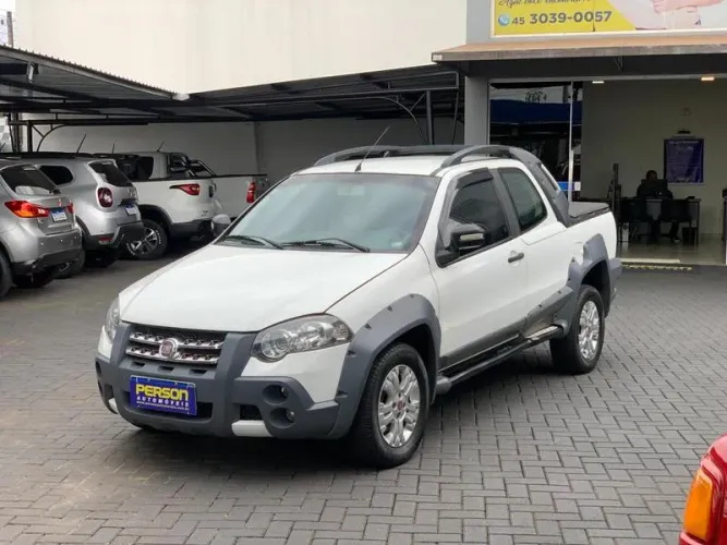 Fiat Strada Adv. M. March. 1.8 Flex 16V CD 2012