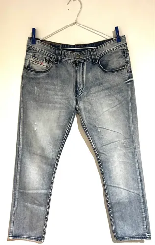Calça jeans masculina tam 46 Diesel