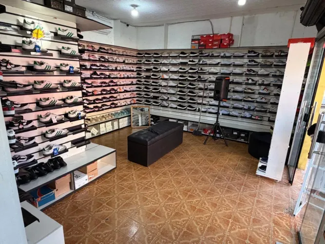 Vendo luva de loja completa 