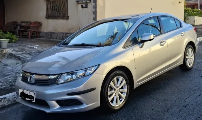 Honda Civic Sedan LXS 1.8/1.8 Flex 16V Aut. 4P 2014