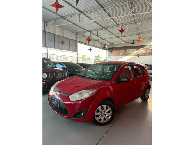 Ford Fiesta 1.0 Rocam SE Plus Hatch 8V Flex 4P Manual 2014