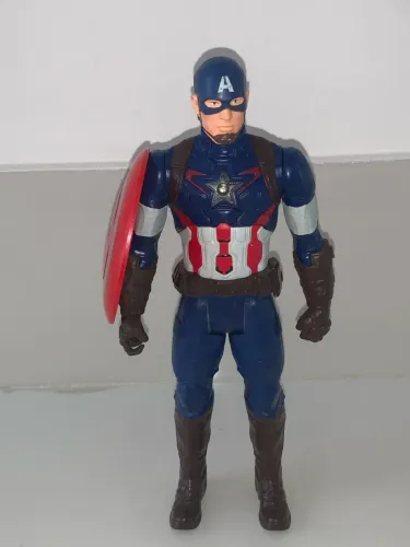 Boneco do Capitão América 