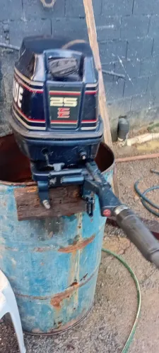 Motor envirude 25 hp