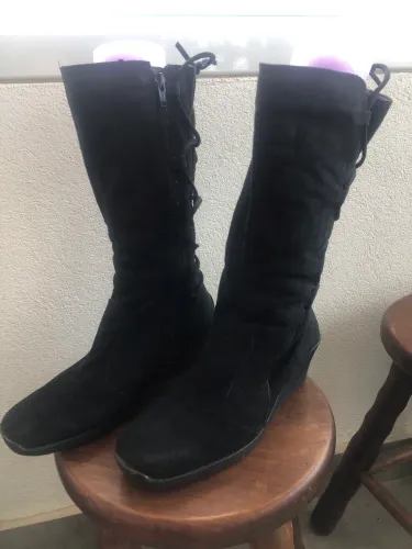 Bota em couro