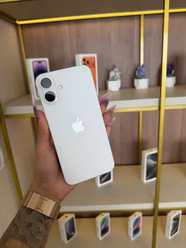 iPhone 16 Plus Branco IMPECÁVEL