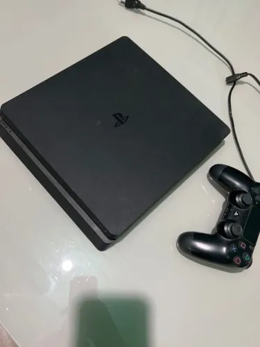 Ps4 slim 1 tb pouco tempo de uso com fonte queimada 