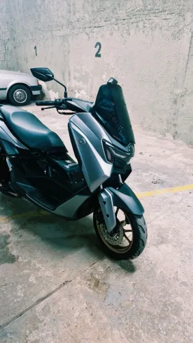 YAMAHA NMAX ABS CONNECTED 2025 - ESTADO DE ZERO