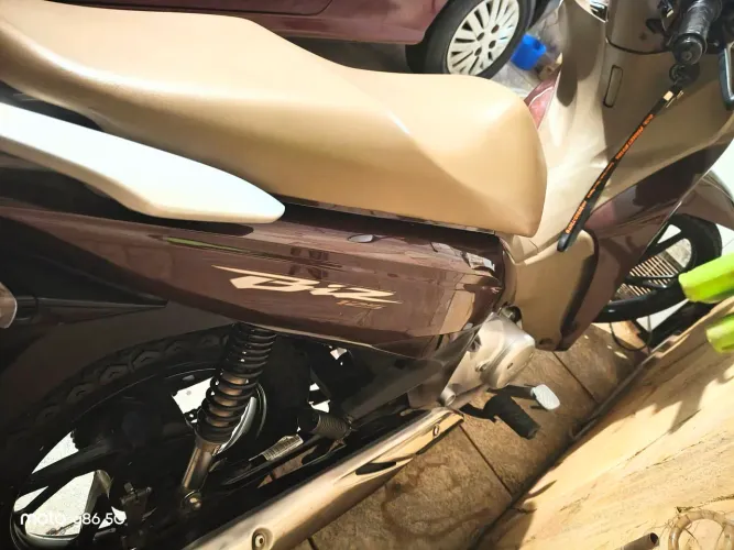 Moto zerada biz
