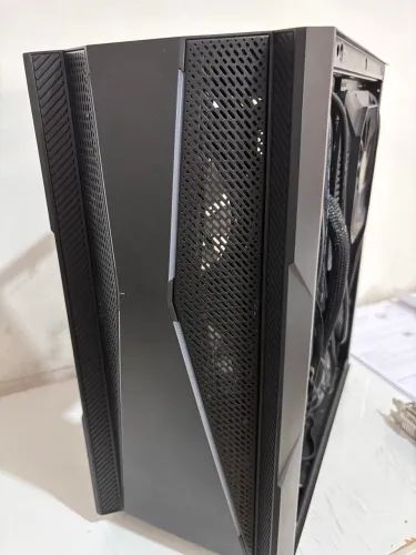 Gabinete gamer rgb