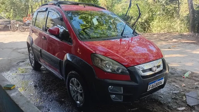 Fiat Idea Adv./ Adv.lock.dualogic 1.8 Flex 5P 2012