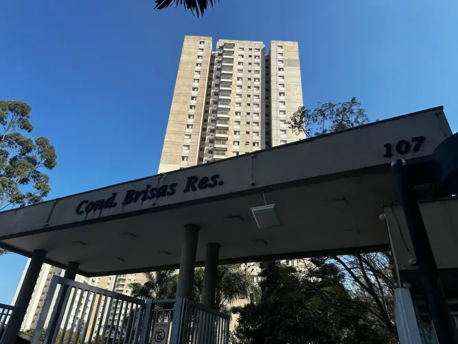 EXCELENTE IMÓVEL A VENDA NO COND BRISAS - TABOÃO DA SERRA/SP