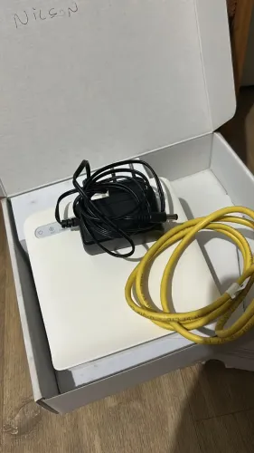 Modem roteador 3G 4G com wifi ZTE Chip MF253V branco