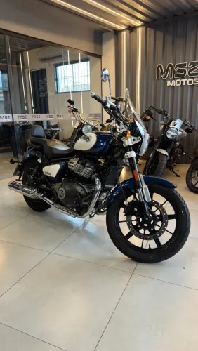 Royal Enfield Super Meteor 650 Celestial 2026