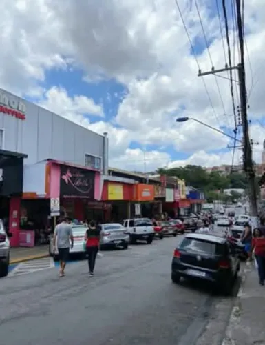 Vende-se Lanchonete e Restaurante