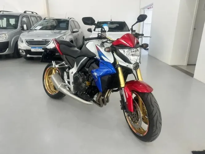 HONDA CB 1000 R 2013