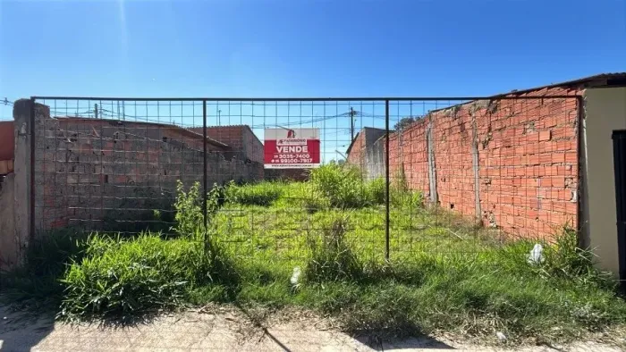 TERRENO,0 Dormitorio(s) bairro Aeroporto