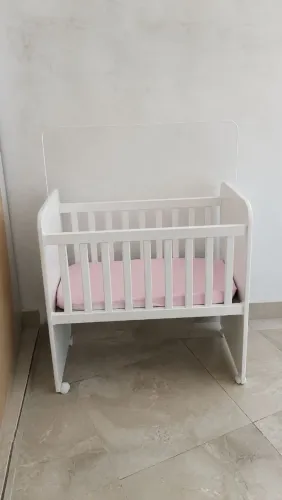 VENDE-SE MINI BERÇO