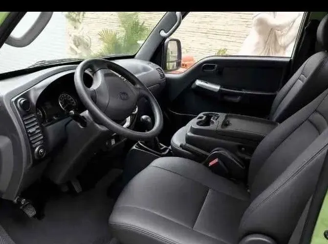 KIA BONGO K2700( KM126 MIL ORIGINAL)