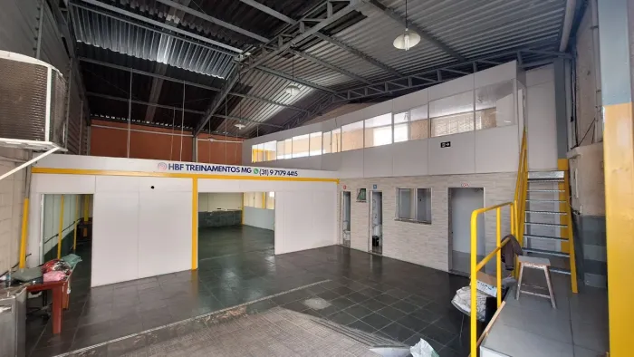 Galpão / Depósito / Armazém com 1 quarto para alugar em Belo Horizonte